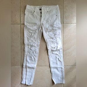 American Eagle white jeans stretch size 2